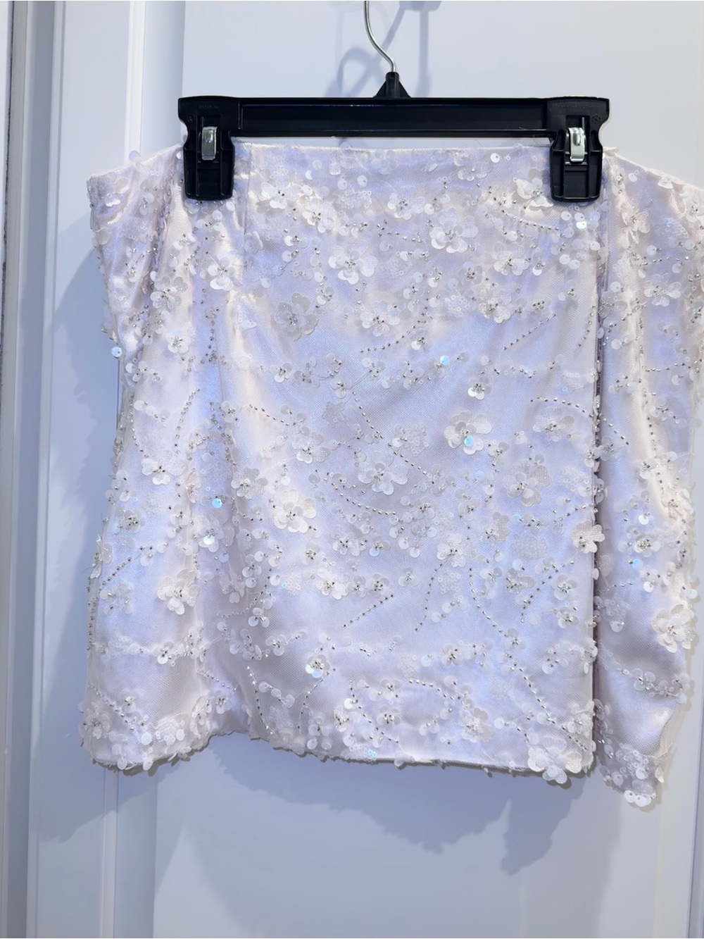 Embellished White Floral Sequin Mini Skirt